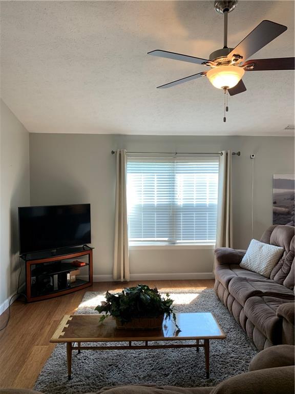 1355 Fall Ridge Drive Brownsburg, IN 46112 - Photo 5 of 24