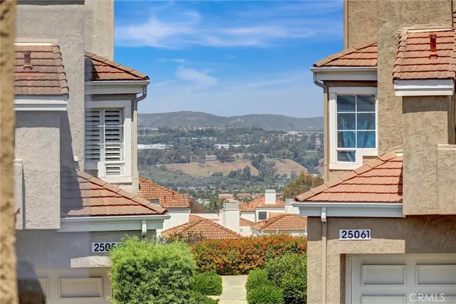 $649,900 | 25072 Leucadia Street, Unit E, Laguna Niguel, CA 92677