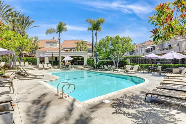$649,900 | 25072 Leucadia Street, Unit E, Laguna Niguel, CA 92677