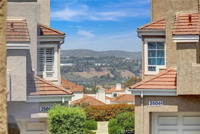 $649,900 | 25072 Leucadia Street, Unit E, Laguna Niguel, CA 92677