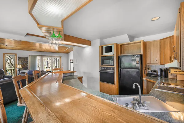 $549,900 | 3810 County Road CH, Dodgeville, WI 53533