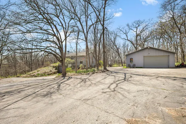 $549,900 | 3810 County Road CH, Dodgeville, WI 53533