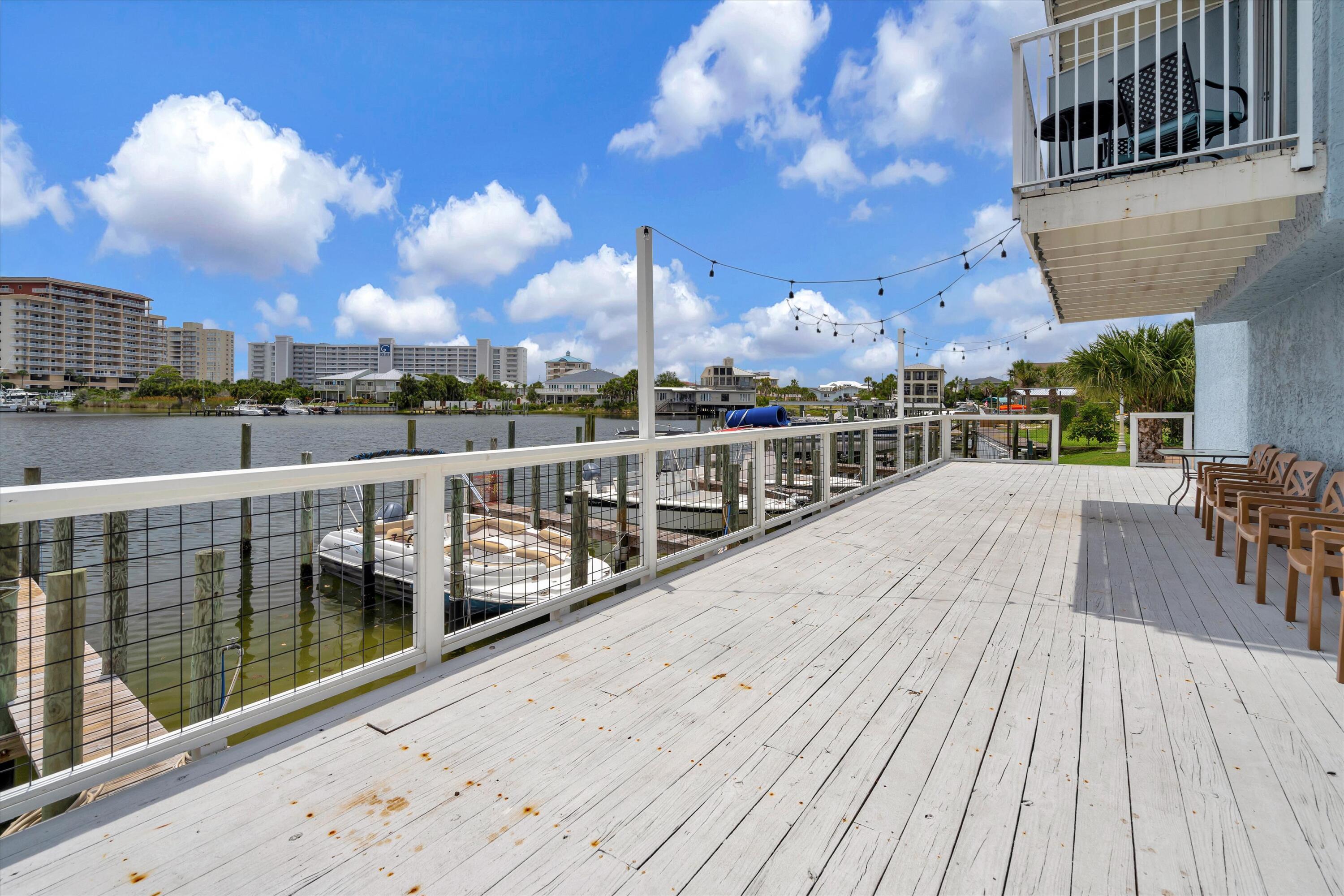 22 Moreno Point Road, Unit 1 Destin, FL 32541 - Photo 29 of 36 Gallery Image 29