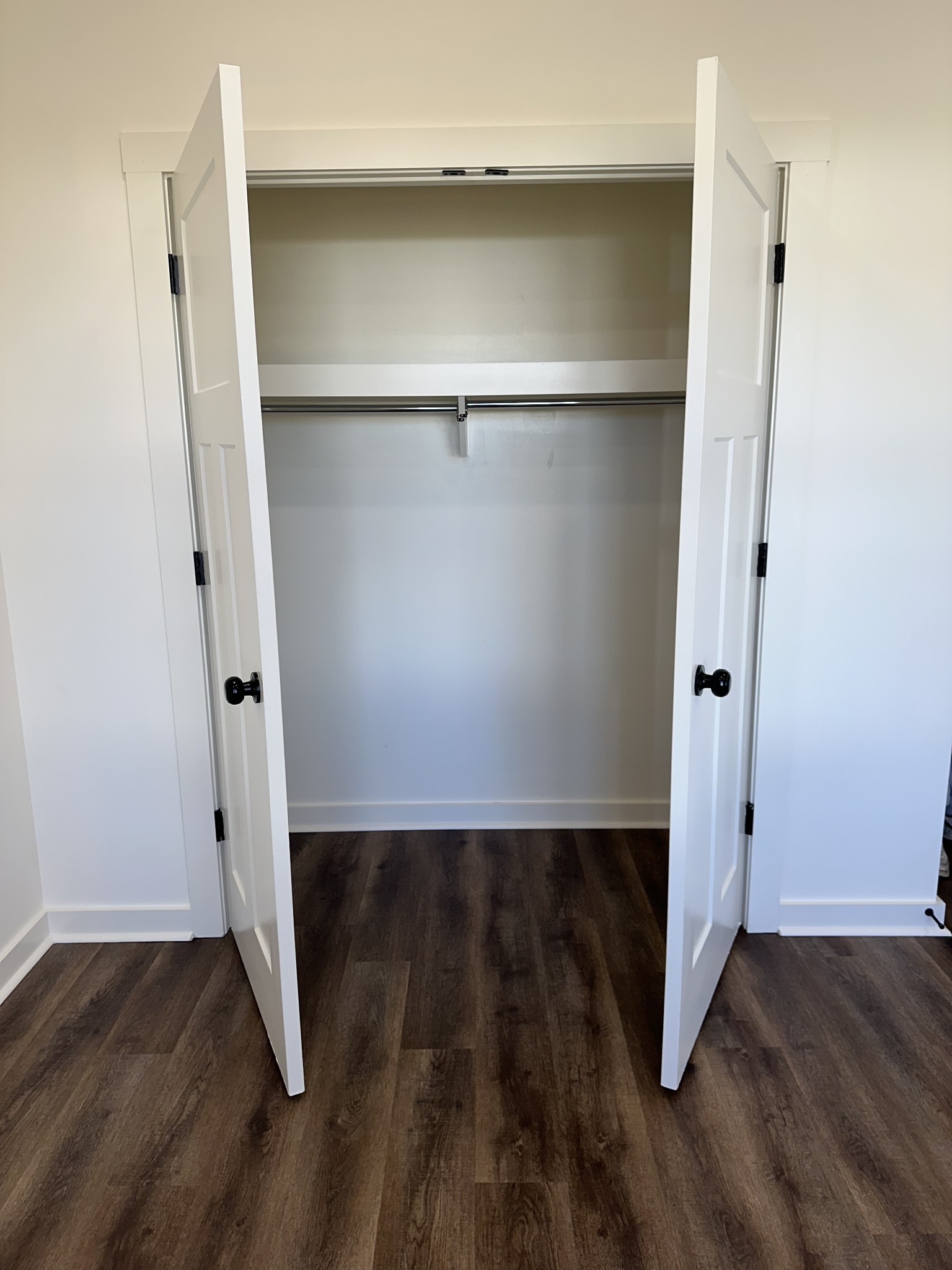 65 Duncan Lane Winchester, TN 37398 - Photo 6 of 11 an empty room with wooden floor