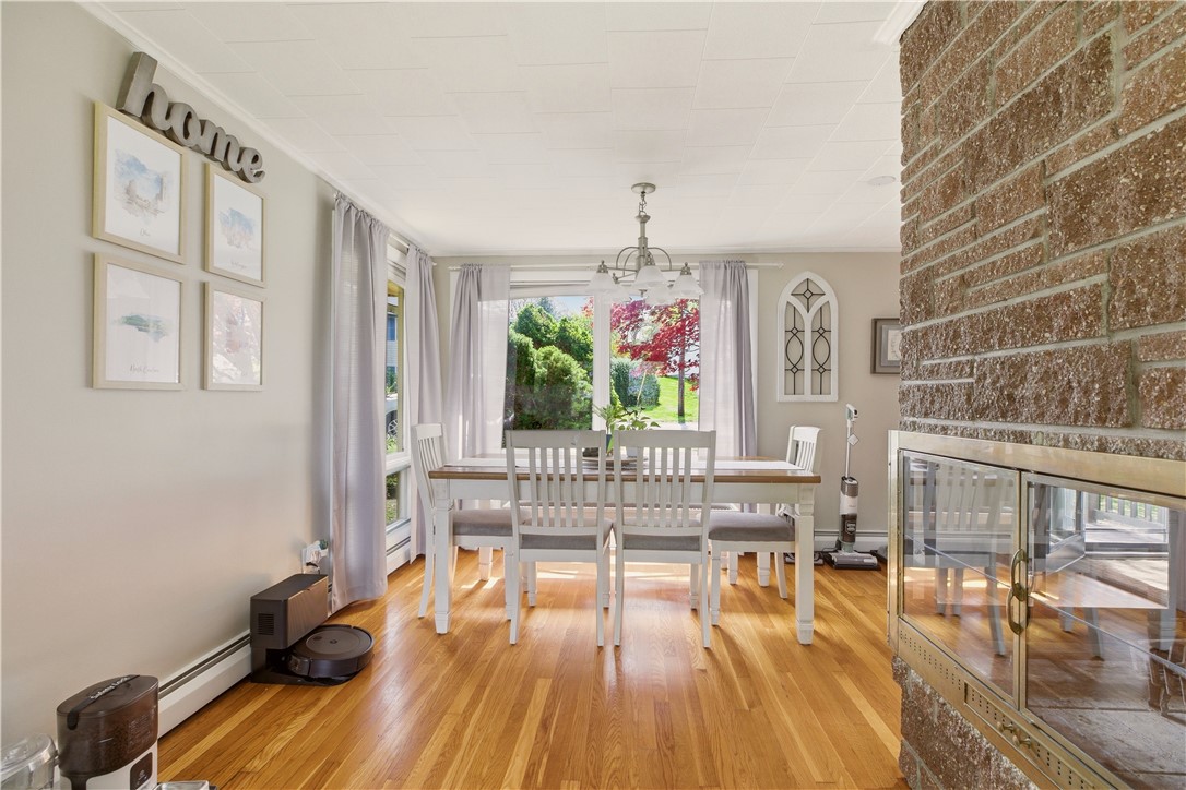 24 Harbor View Road Portsmouth, RI 02871 - Photo 15 of 46 Gallery Image 15