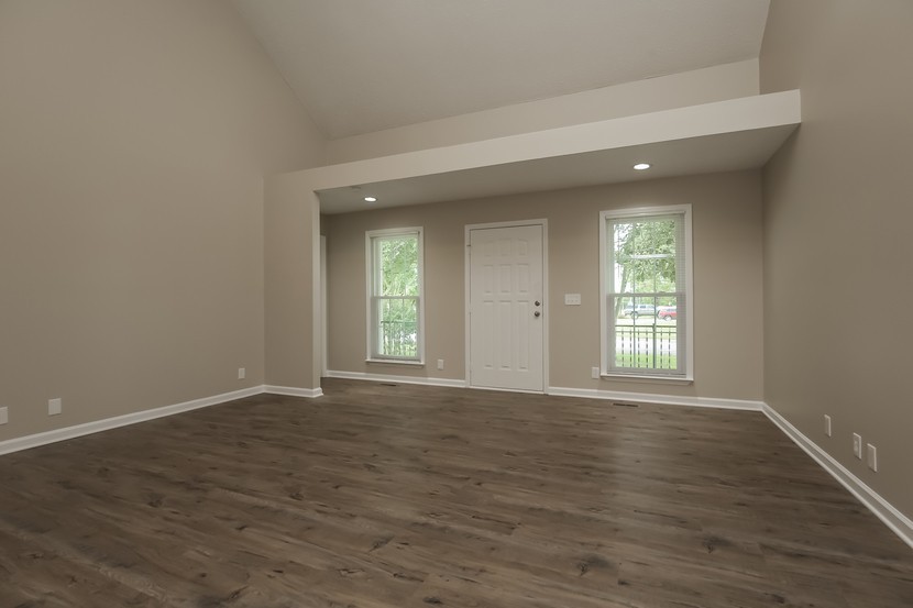 2319 Centertree Drive Murfreesboro, TN 37128 - Photo 2 of 16