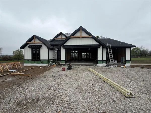 $1,395,950 | 31404 Davenport Road, Drexel, MO 64742