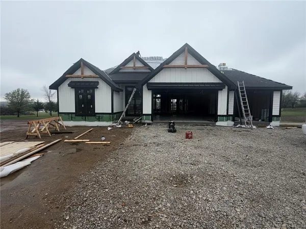 $1,395,950 | 31404 Davenport Road, Drexel, MO 64742