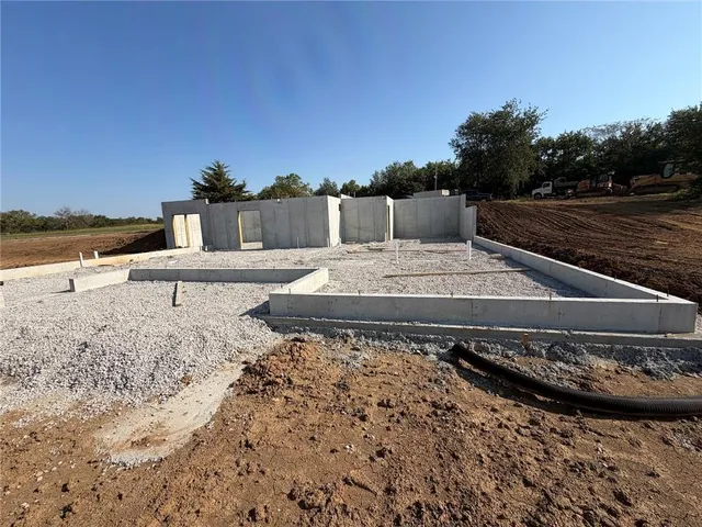 $1,395,950 | 31404 Davenport Road, Drexel, MO 64742