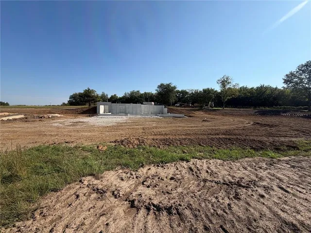 $1,395,950 | 31404 Davenport Road, Drexel, MO 64742