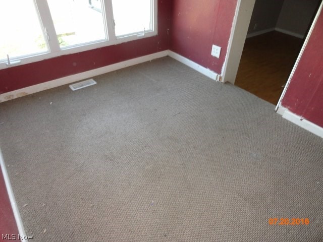 7139 Phillips Rice Road Cortland, OH 44410 - Photo 11 of 28 Gallery Image 11