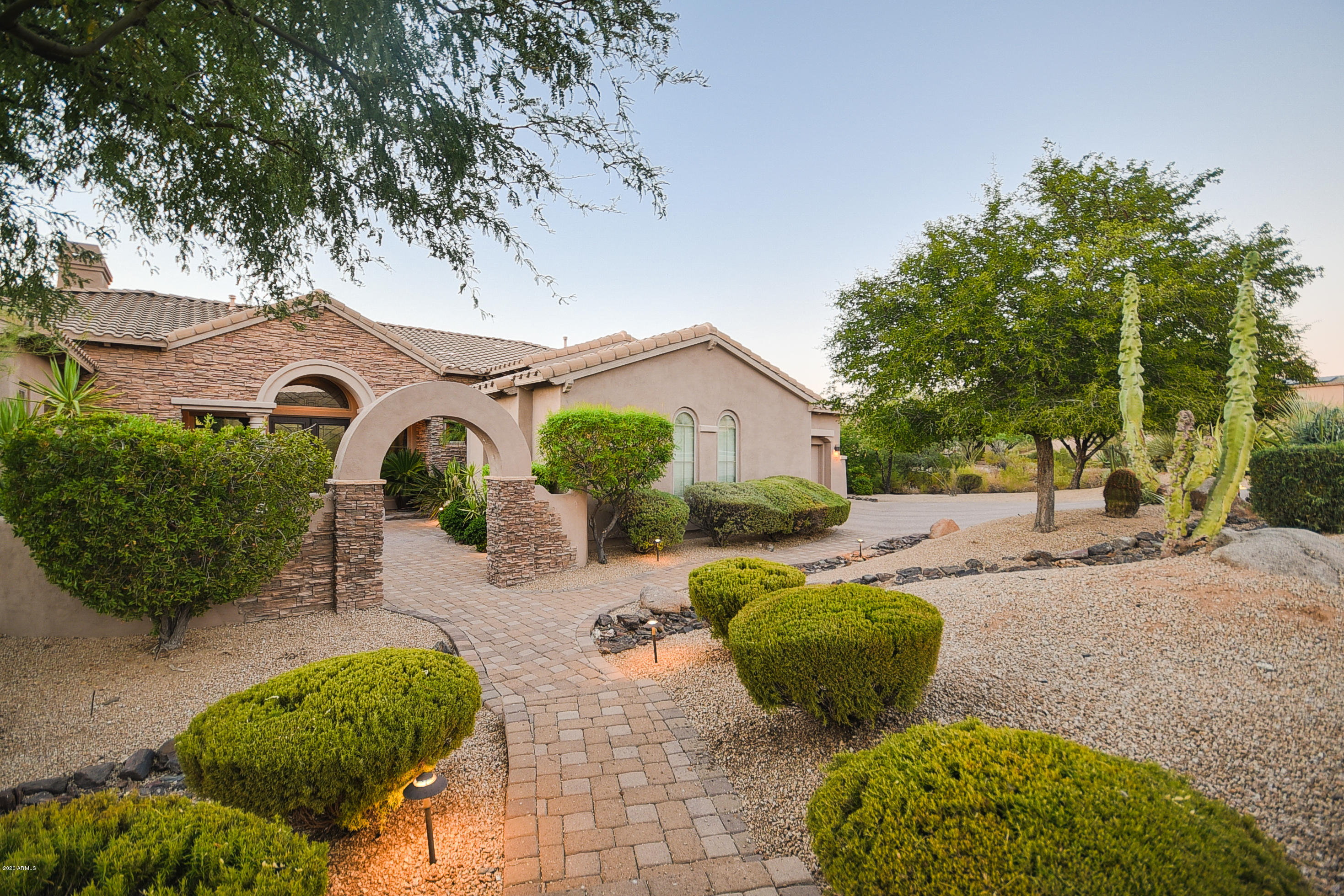 9728 East Lofty Point Road Scottsdale, AZ 85262 - Photo 2 of 60 1-1