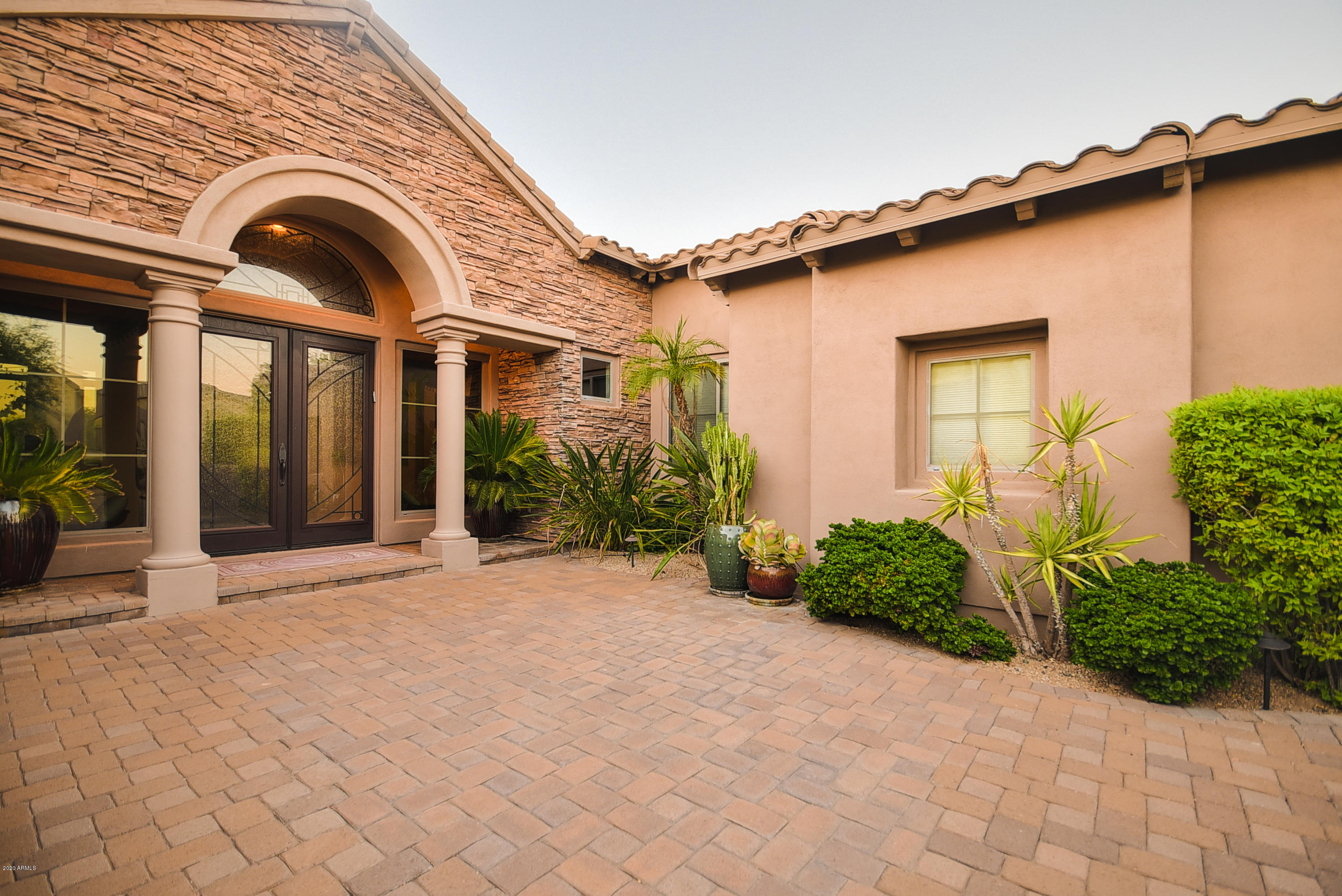 9728 East Lofty Point Road Scottsdale, AZ 85262 - Photo 4 of 60 8-2