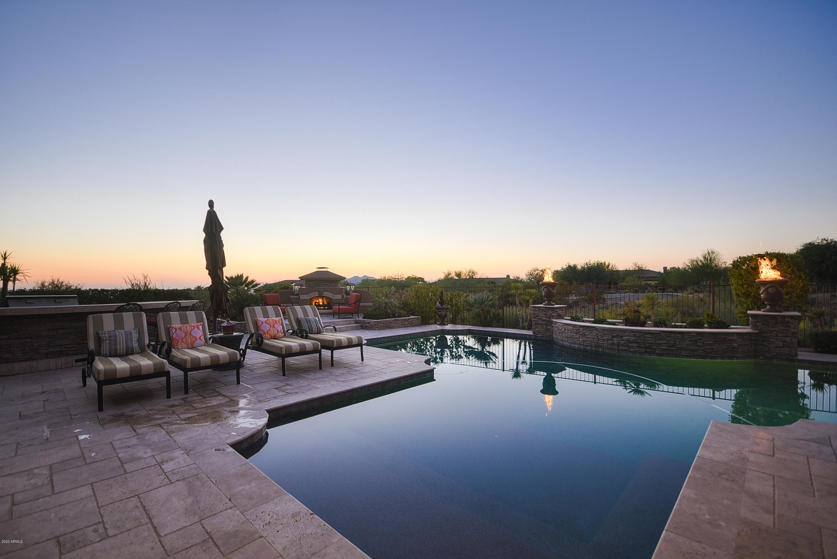 9728 East Lofty Point Road Scottsdale, AZ 85262 - Photo 6 of 60 53-2