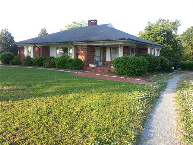 2025 Cane Mill Road Coats, NC 27521 - Photo 3 of 17 Gallery Image 3