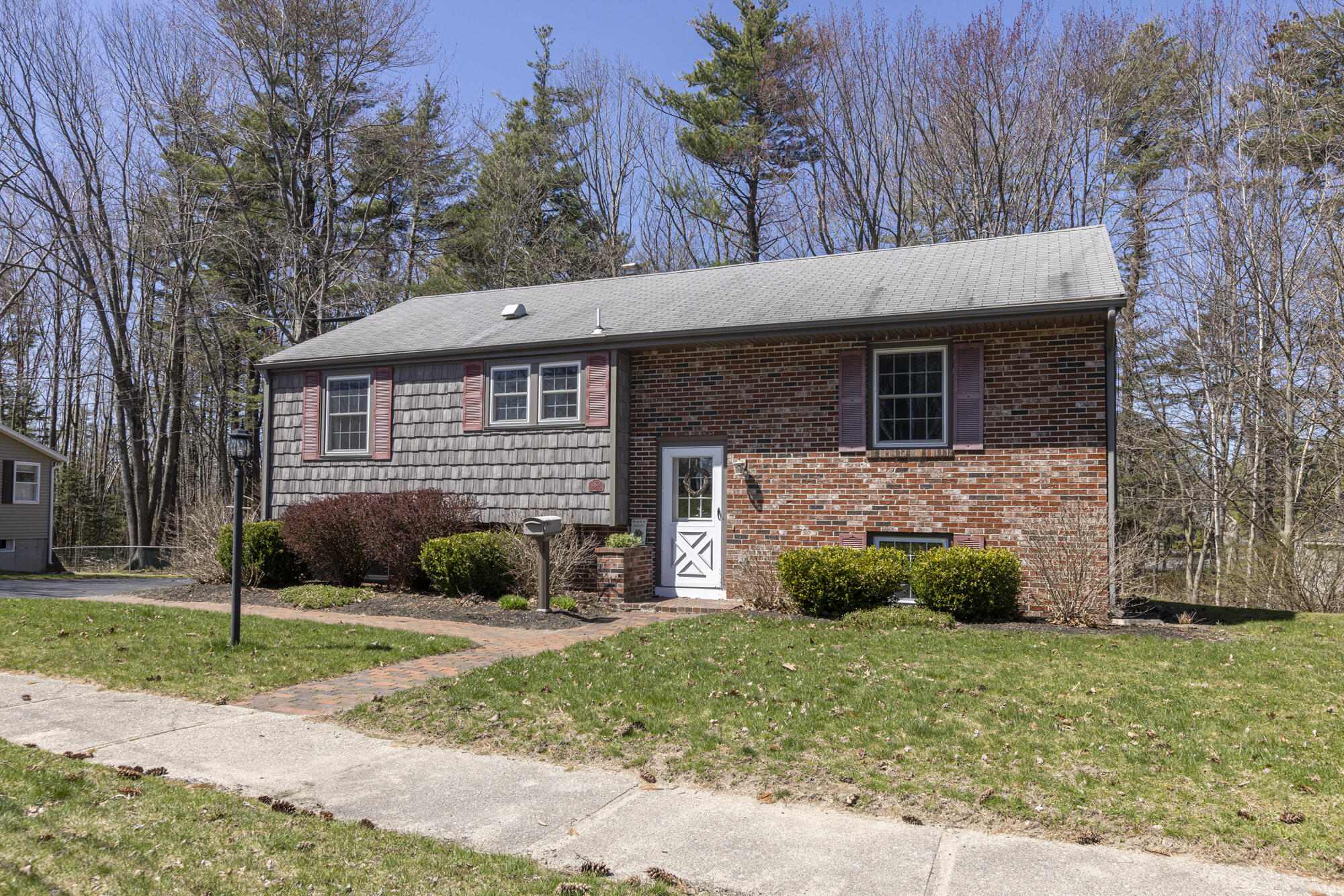 189 Sandy Hill Road South Portland, ME 04106 - Photo 1 of 29 189 Sandy Hill