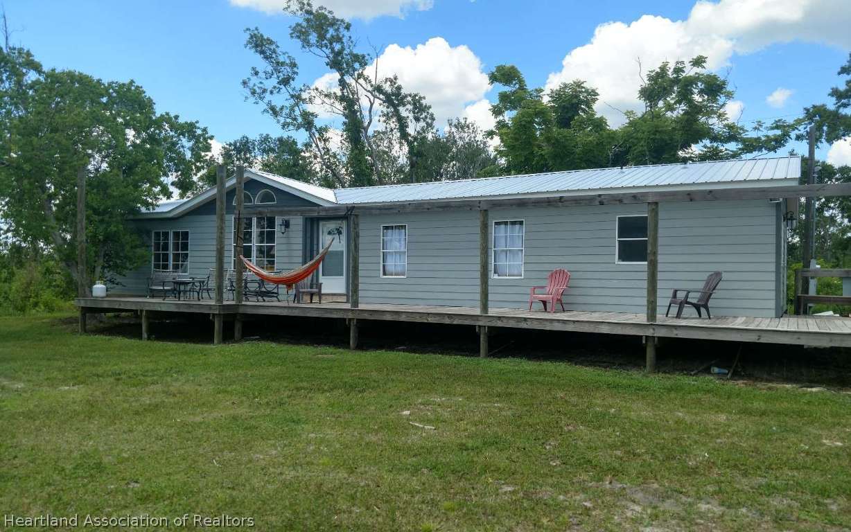 8585 Tubbs Road Sebring, FL 33876 - Photo 1 of 17 Gallery Image 1