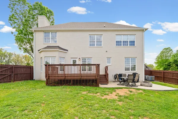 $449,900 | 1090 Drakes Cove Road South, Adams, TN 37010