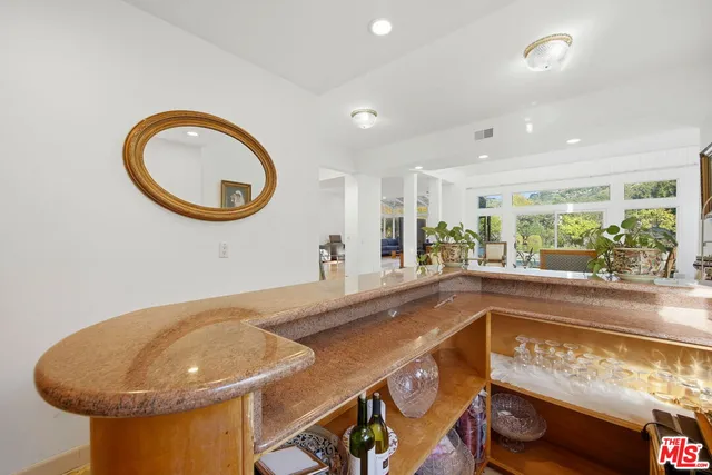 $27,500 | 2846 Royston Place, Beverly Hills, CA 90210