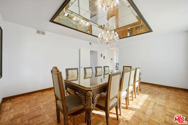 $27,500 | 2846 Royston Place, Beverly Hills, CA 90210