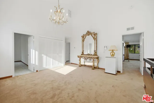 $27,500 | 2846 Royston Place, Beverly Hills, CA 90210