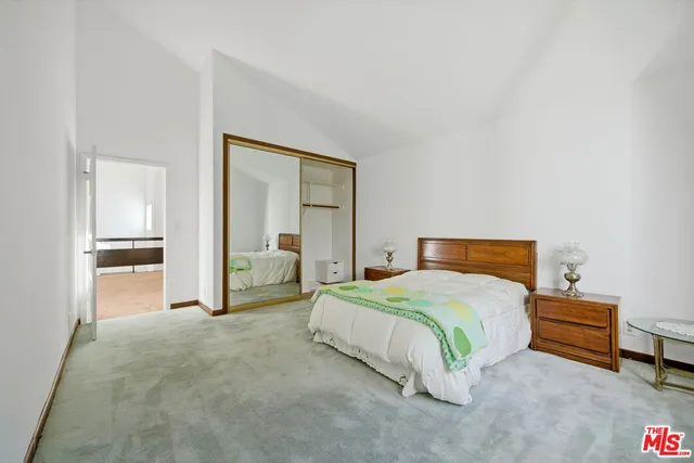 $27,500 | 2846 Royston Place, Beverly Hills, CA 90210