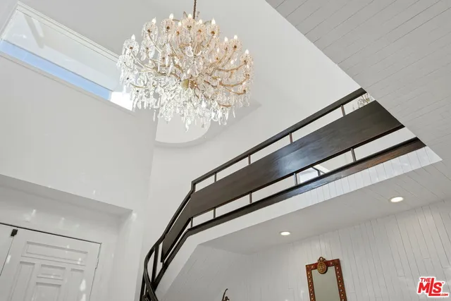 $27,500 | 2846 Royston Place, Beverly Hills, CA 90210