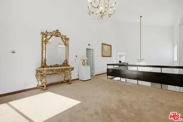 $27,500 | 2846 Royston Place, Beverly Hills, CA 90210