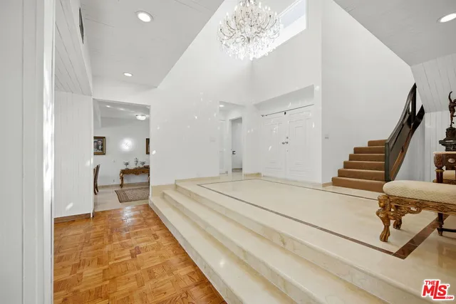 $27,500 | 2846 Royston Place, Beverly Hills, CA 90210