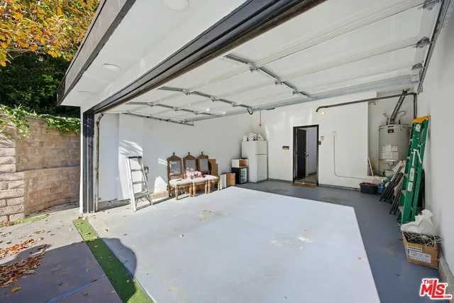 $27,500 | 2846 Royston Place, Beverly Hills, CA 90210