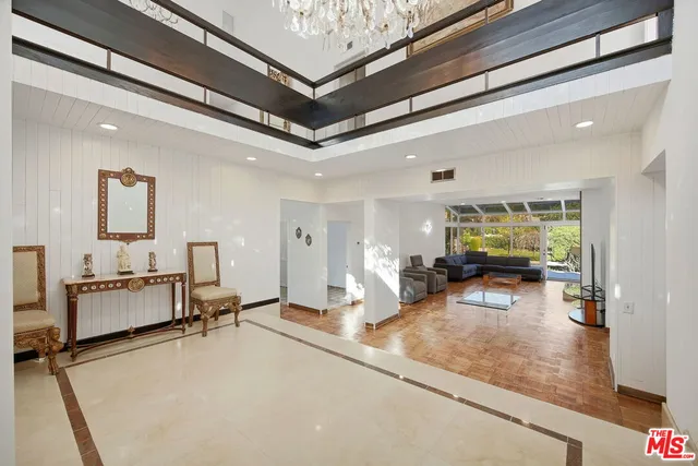 $27,500 | 2846 Royston Place, Beverly Hills, CA 90210