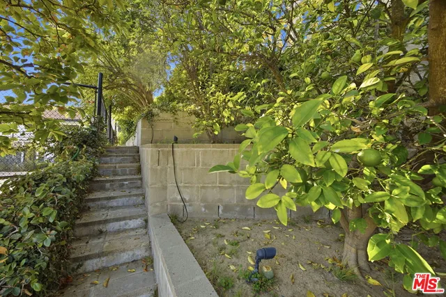 $27,500 | 2846 Royston Place, Beverly Hills, CA 90210