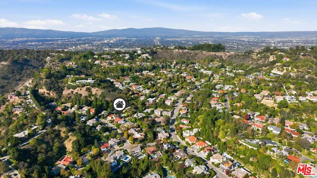 $27,500 | 2846 Royston Place, Beverly Hills, CA 90210