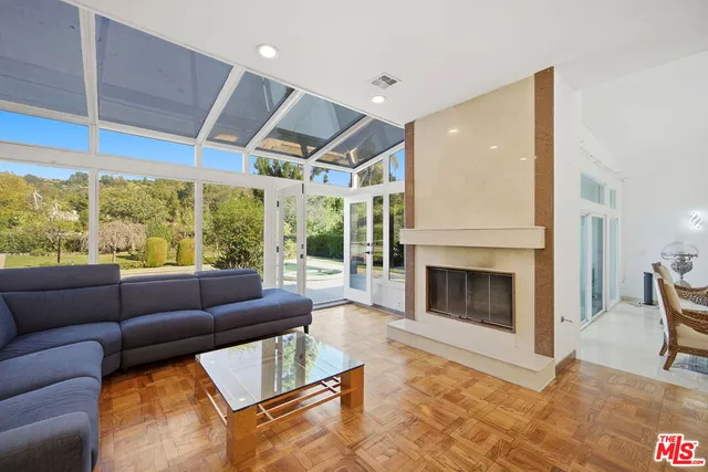 $27,500 | 2846 Royston Place, Beverly Hills, CA 90210