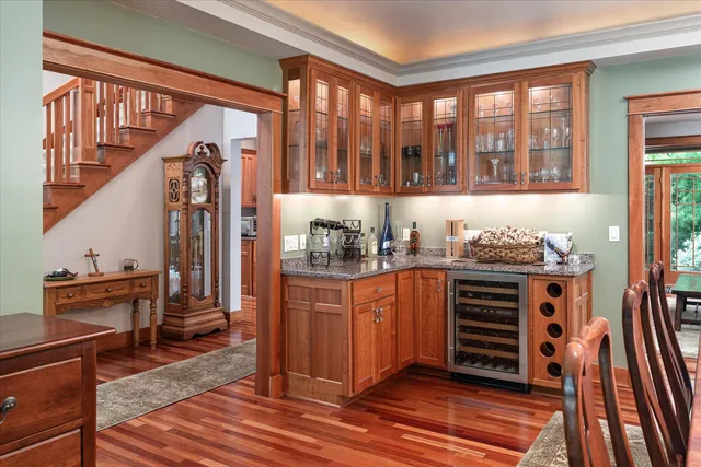 $1,825,000 | 3031 Wild Rose Lane, Onalaska, WI 54650