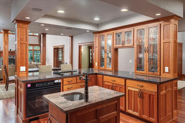 $1,825,000 | 3031 Wild Rose Lane, Onalaska, WI 54650