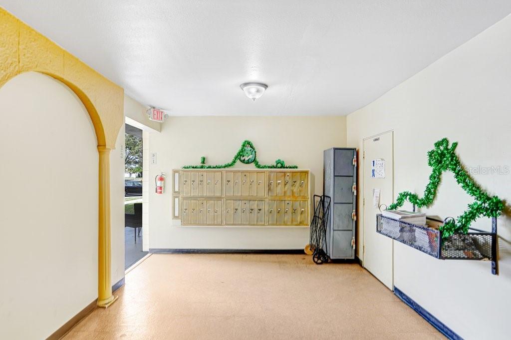 2285 Israeli Drive, Unit 57 Clearwater, FL 33763 - Photo 5 of 47