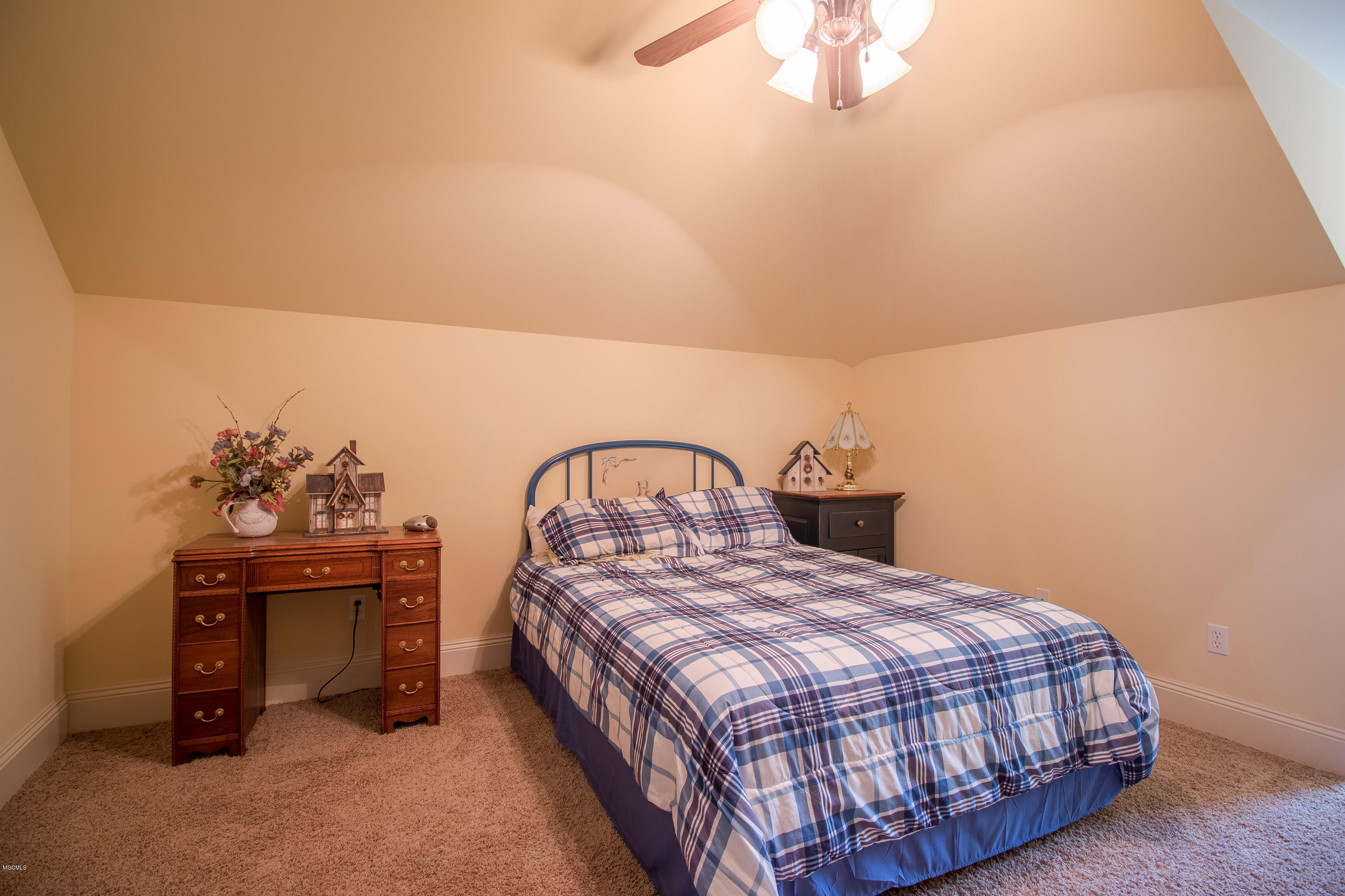 15093 South Swan Road Gulfport, MS 39503 - Photo 16 of 33 15053 S Swan Rd-10