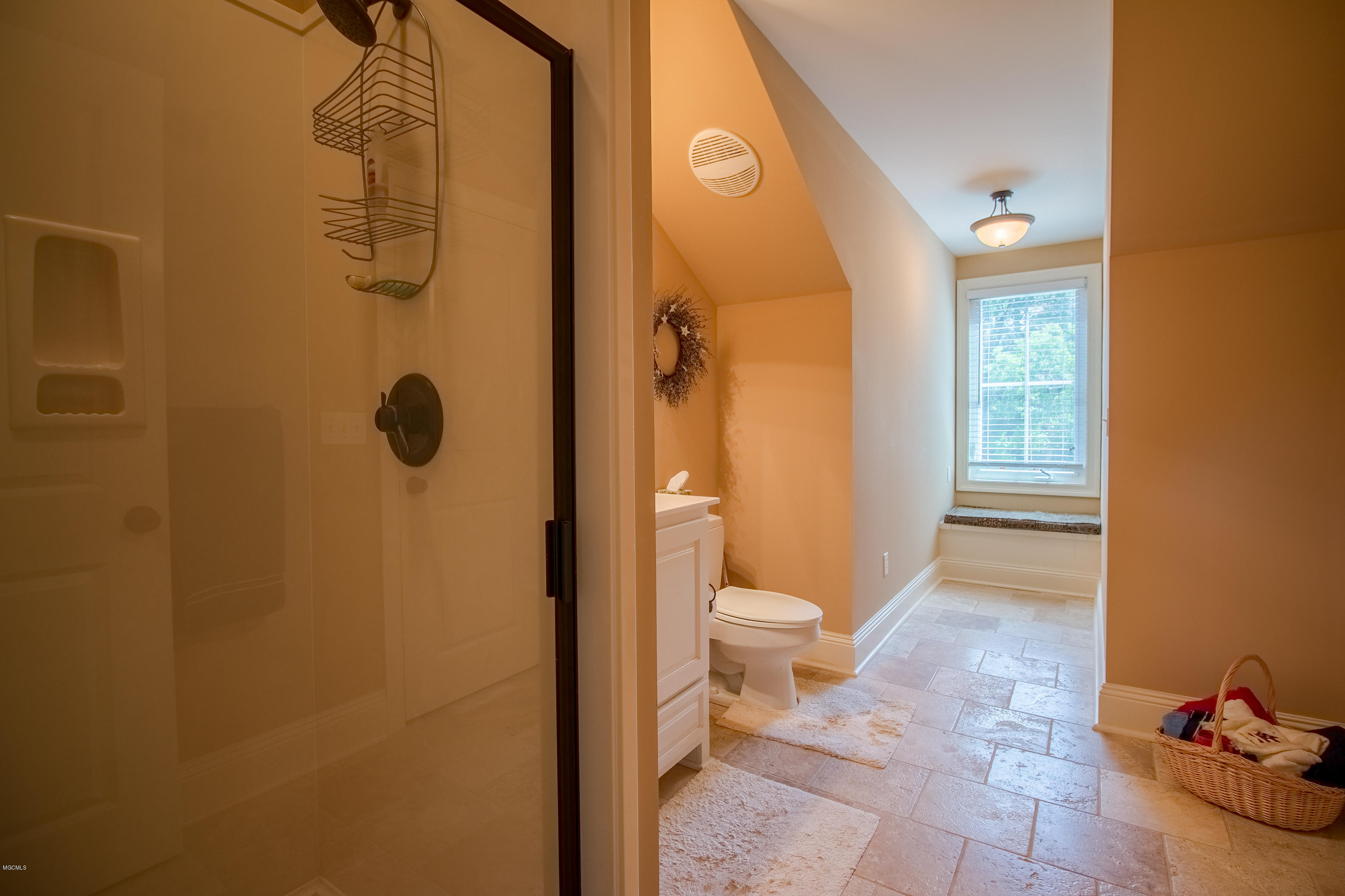15093 South Swan Road Gulfport, MS 39503 - Photo 20 of 33 15053 S Swan Rd-13