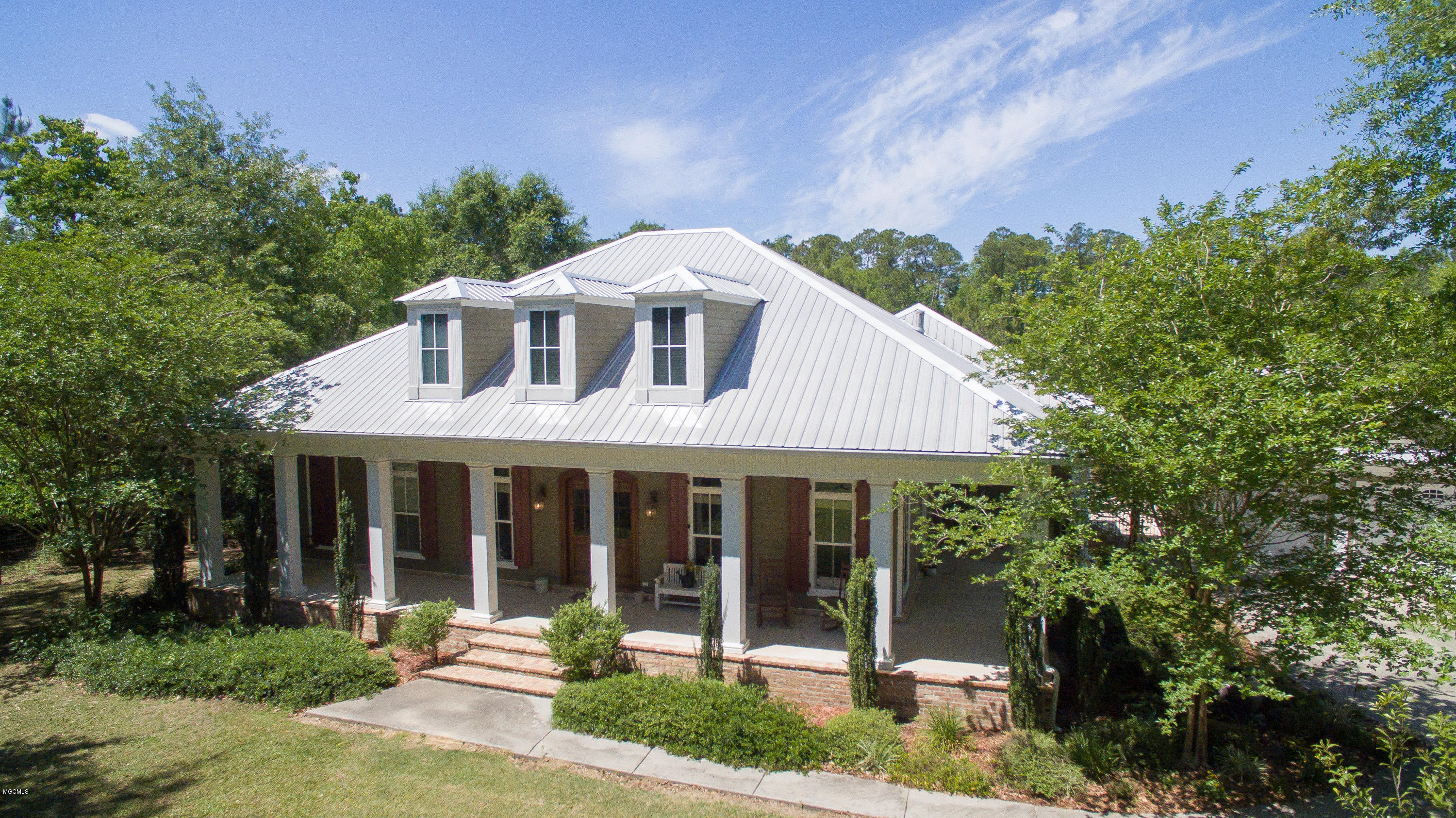 15093 South Swan Road Gulfport, MS 39503 - Photo 2 of 33 15053 S Swan Rd-29