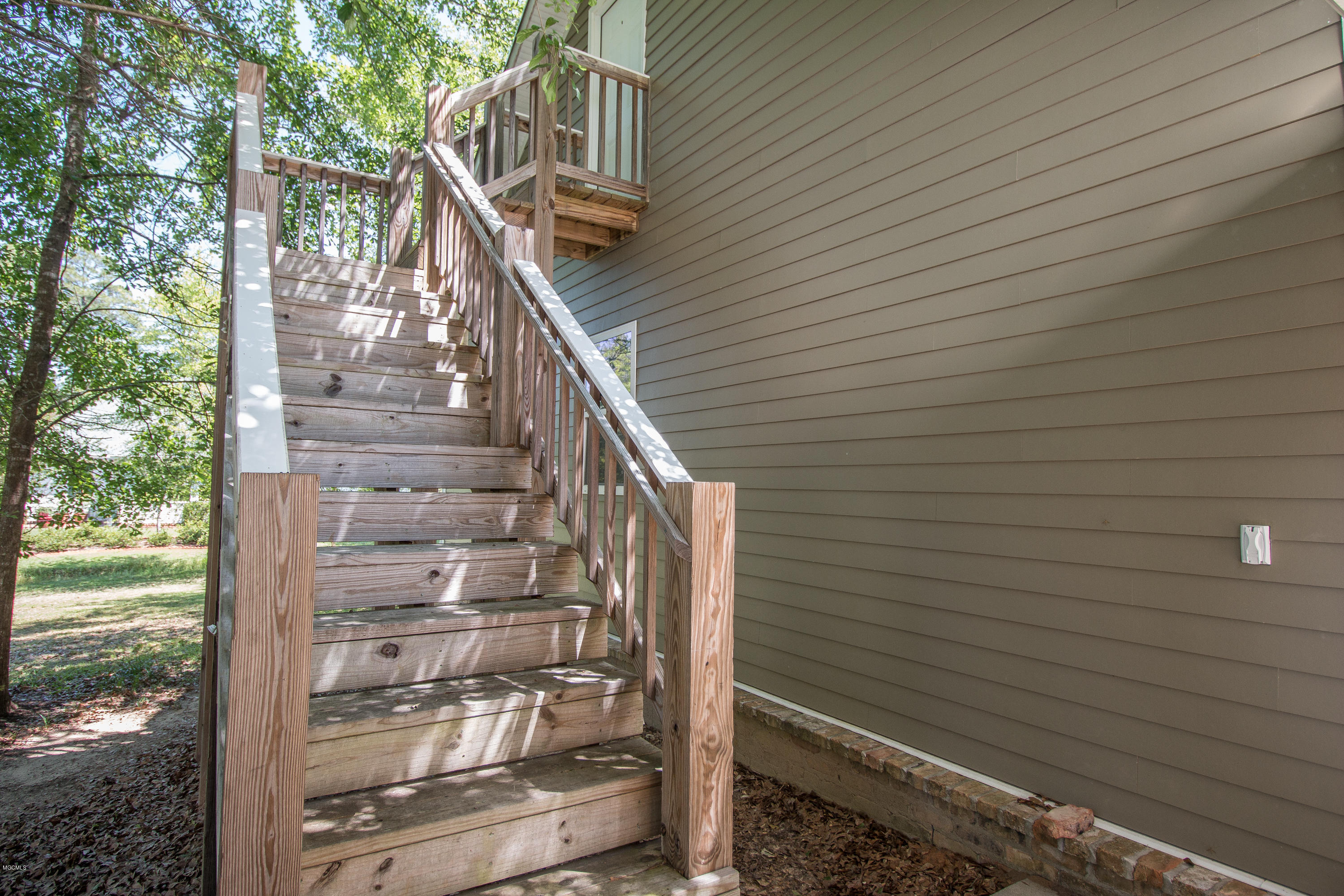 15093 South Swan Road Gulfport, MS 39503 - Photo 28 of 33 15053 S Swan Rd-27