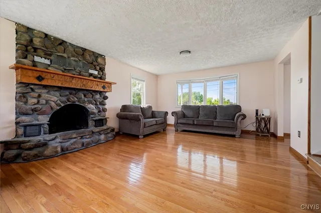 $340,000 | 16-18 East Lamb Road, Unit 16, Richland, NY 13142