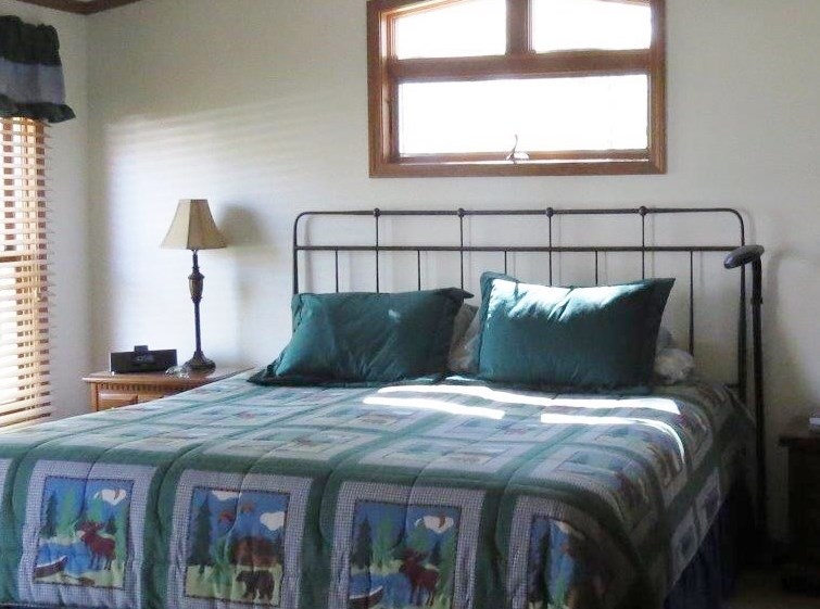 6571 Bixler Road Beulah, MI 49617 - Photo 30 of 46 1841524-29.JPG