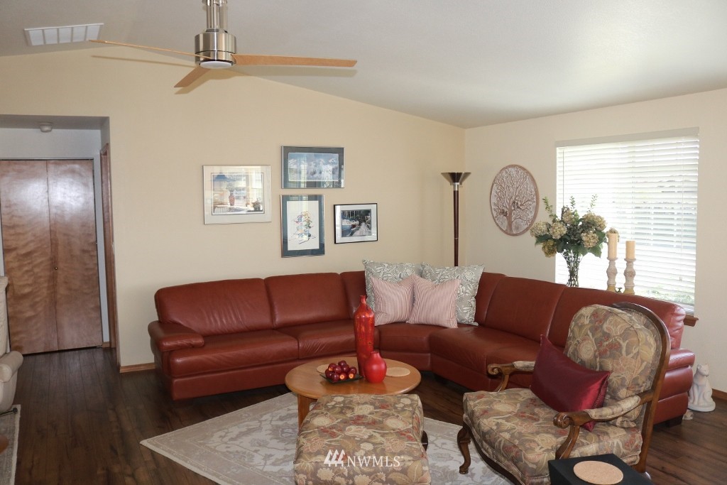 8125 Chehalis Road Blaine, WA 98230 - Photo 6 of 15 Gallery Image 6