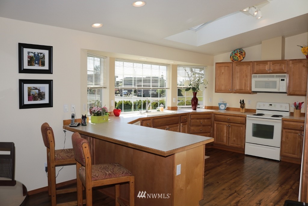 8125 Chehalis Road Blaine, WA 98230 - Photo 9 of 15 Gallery Image 9