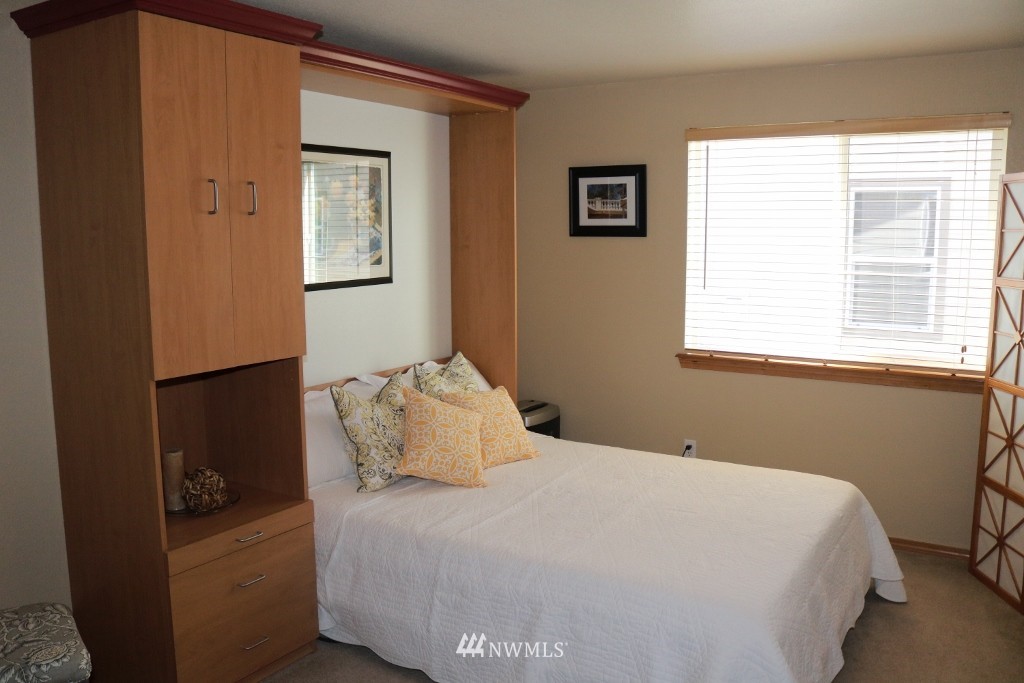 8125 Chehalis Road Blaine, WA 98230 - Photo 10 of 15 Gallery Image 10