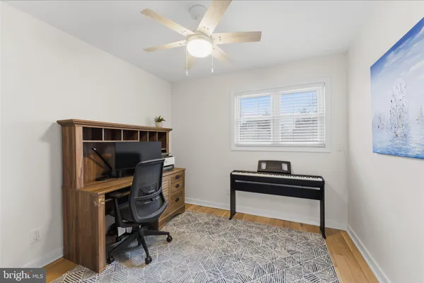 $819,000 | 3804 Richardson Place, Fairfax, VA 22030