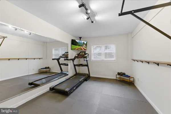 $819,000 | 3804 Richardson Place, Fairfax, VA 22030