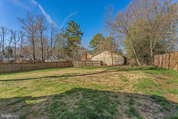 $819,000 | 3804 Richardson Place, Fairfax, VA 22030