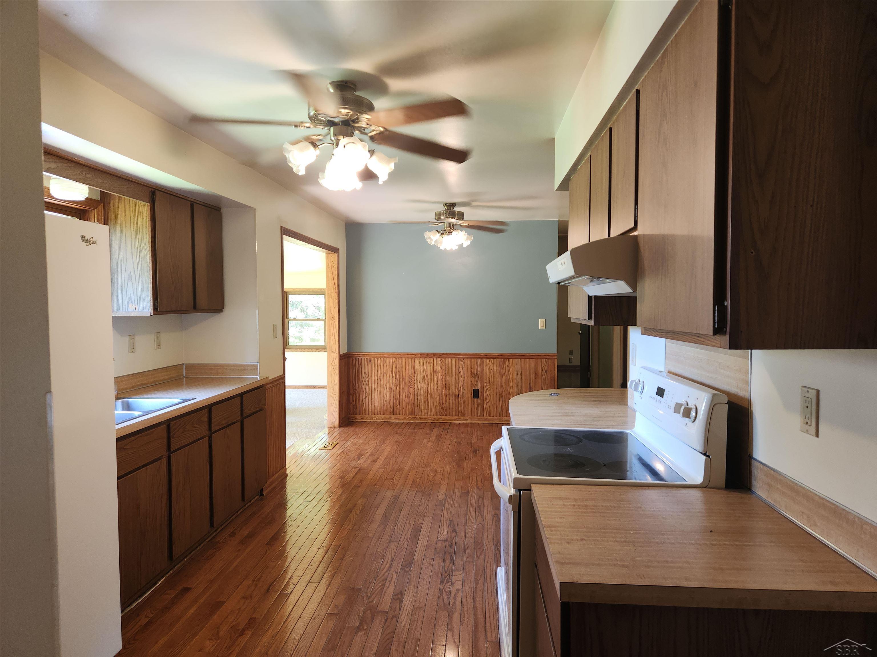 10462 South Reese Road Birch Run, MI 48415 - Photo 30 of 33